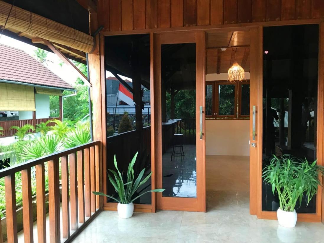 The Farm Hostel